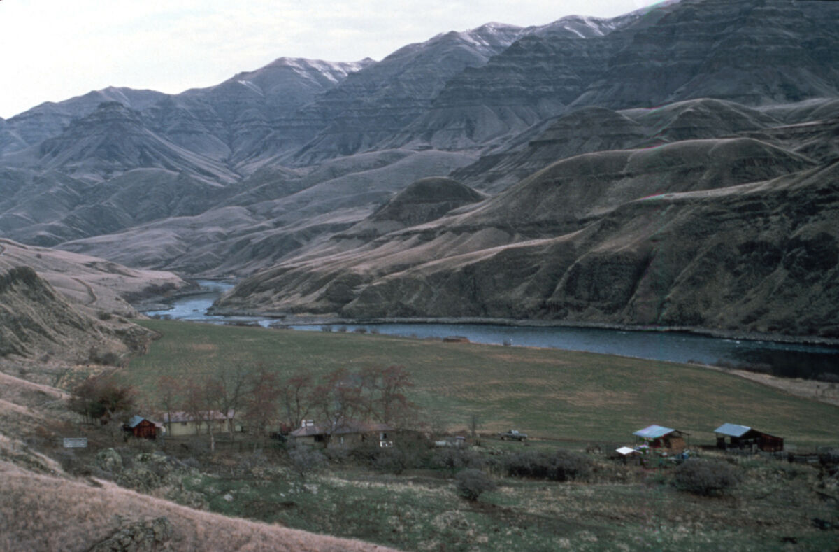 Dug Bar on the Snake River in Hells Canyon. Taken by Janie Tippett.