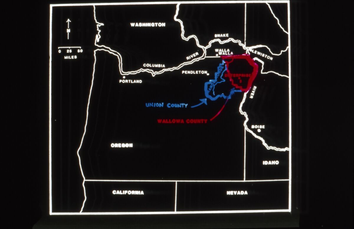 Map showing the boundaries of Union County, of which Wallowa County was then a part, and the current boundaries of Wallowa County.